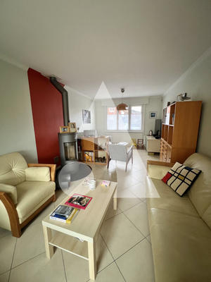 Maison - 84 m² - 4 pièces