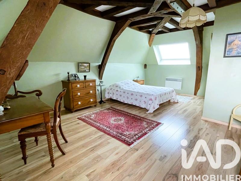 Maison - 196 m² - 6 pièces