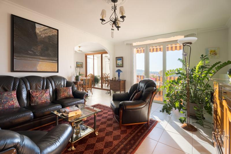 Appartement - 84 m² - 4 pièces