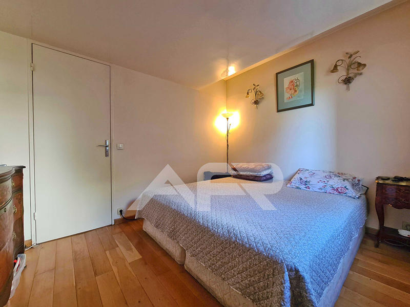 Appartement - 116 m² - 5 pièces