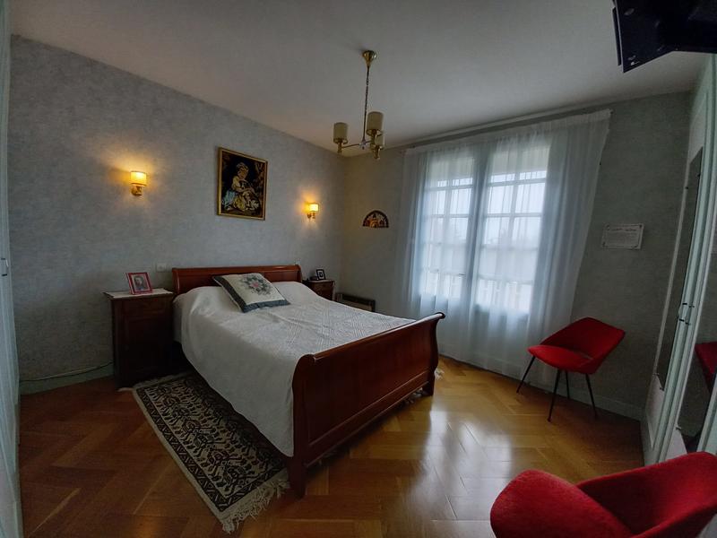 Maison traditionnelle - 102 m² - 4 pièces