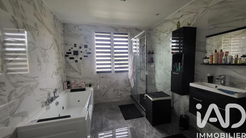 Maison - 133 m² - 7 pièces