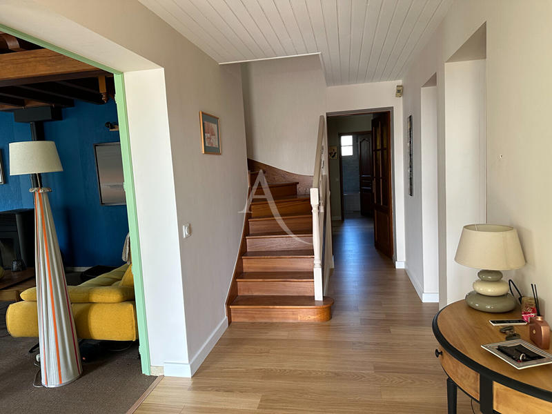 Maison - 150 m² - 5 pièces