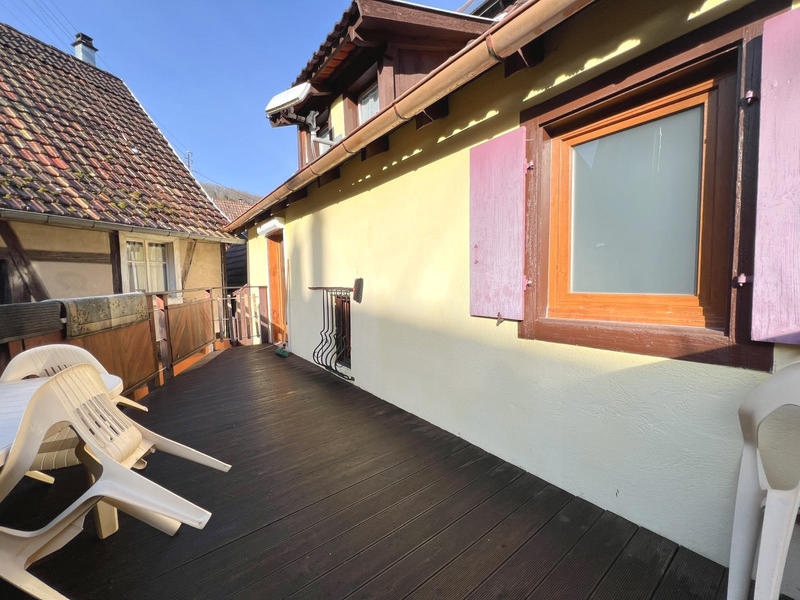 Maison - 240 m² - 10 pièces