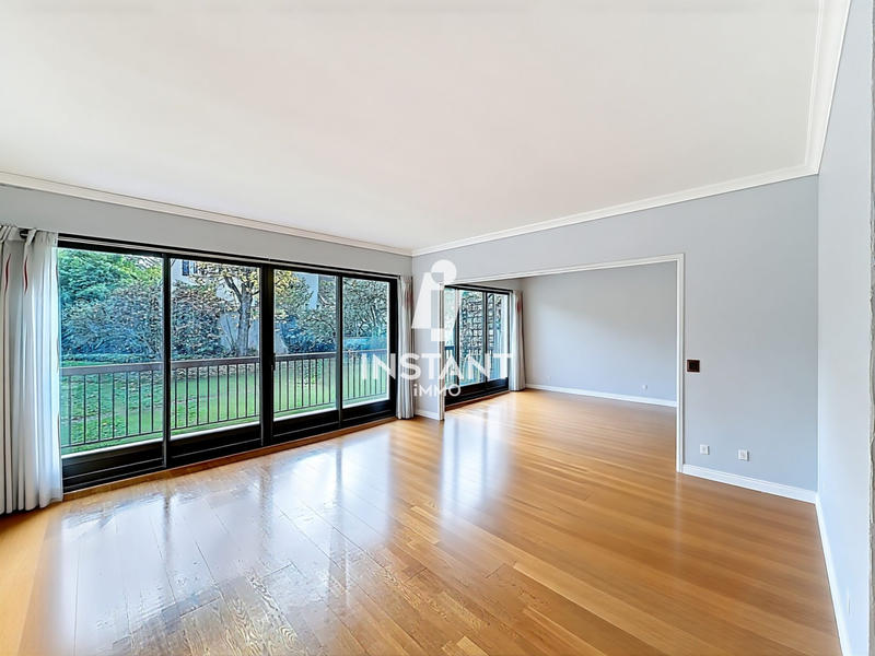 Appartement - 111 m² - 5 pièces