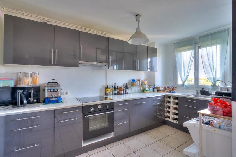 Appartement - 88 m² - 5 pièces
