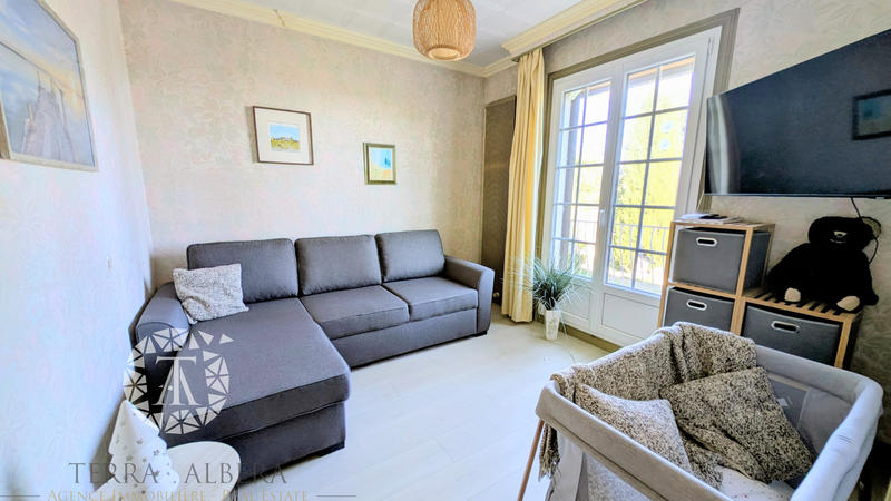 Villa - 158 m² - 6 pièces