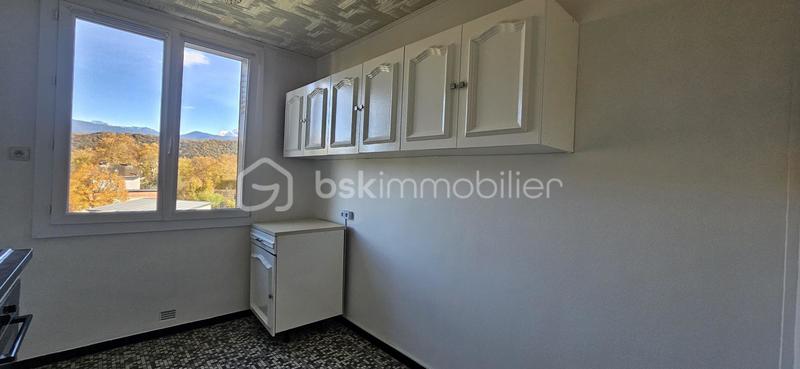 Appartement - 70 m² - 4 pièces