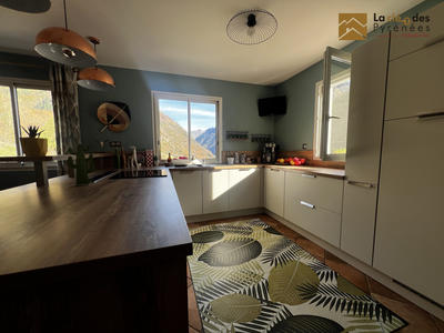 Maison - 127 m² - 5 pièces