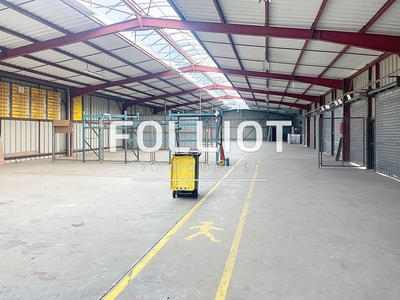 Local d'activité / Entrepôt - 1 470 m²
