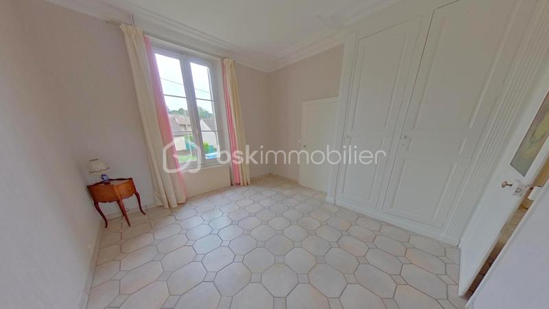Propriété - 149 m² - 6 pièces