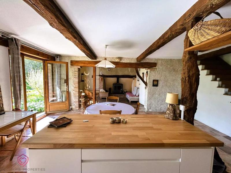 Corps de ferme - 292 m² - 14 pièces