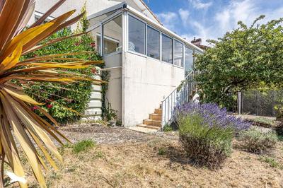 Maison - 85 m² - 5 pièces