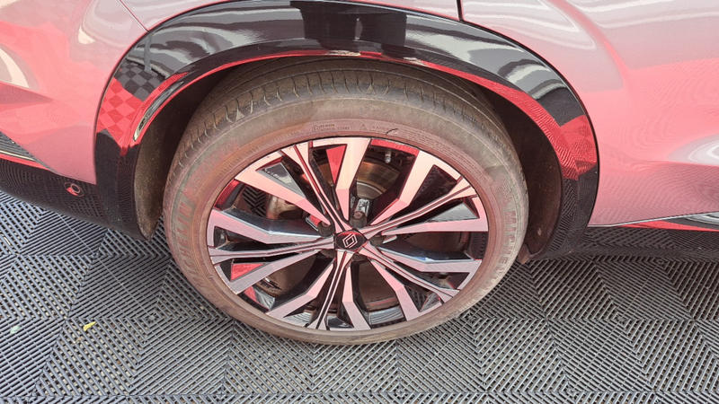 Renault Austral E-Tech Hybrid 200 Iconic