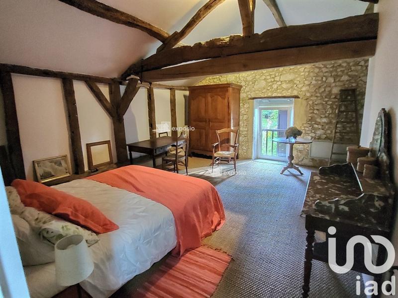 Maison - 298 m² - 9 pièces