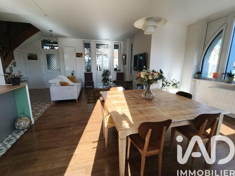 Maison - 114 m² - 4 pièces