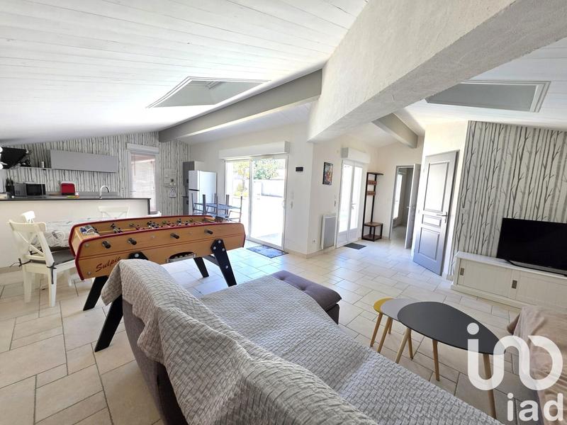 Maison - 215 m² - 8 pièces