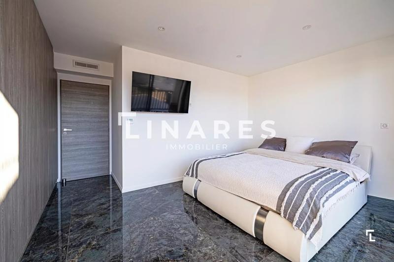 Villa - 138 m² - 5 pièces