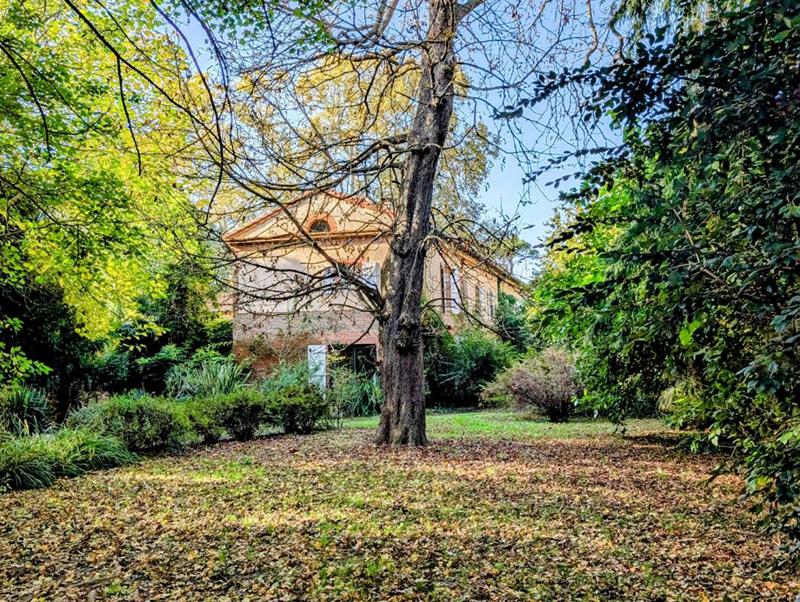 Demeure - 315 m² - 10 pièces