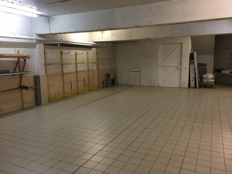 Local commercial - 289 m²
