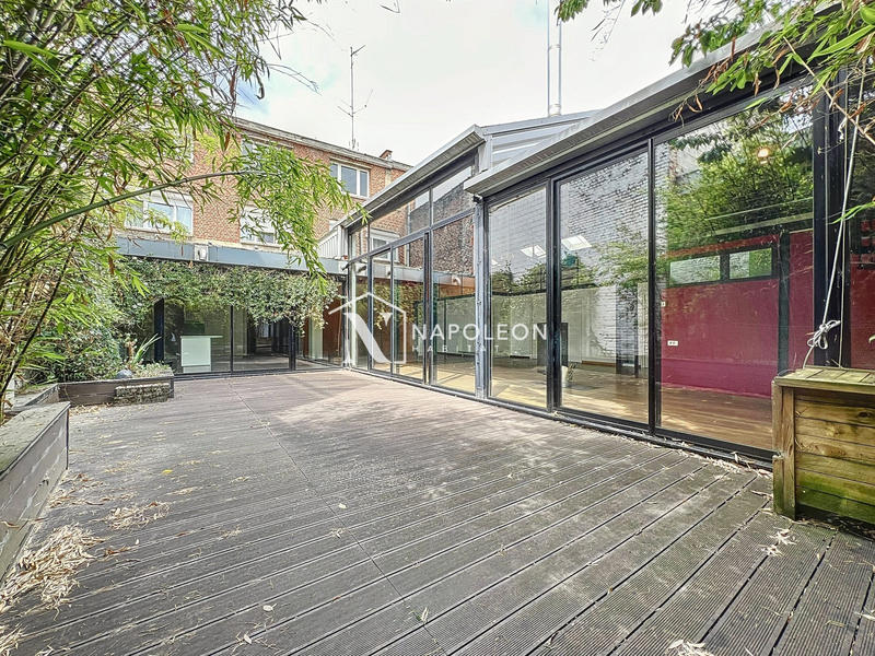 Loft - 270 m² - 6 pièces