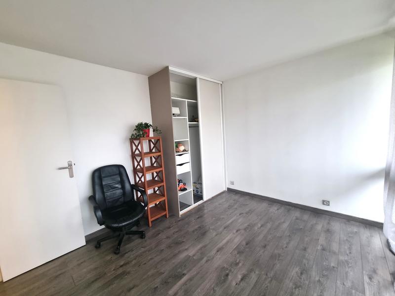 Appartement - 77 m² - 4 pièces