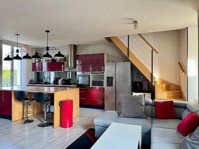 Maison - 100 m² - 5 pièces