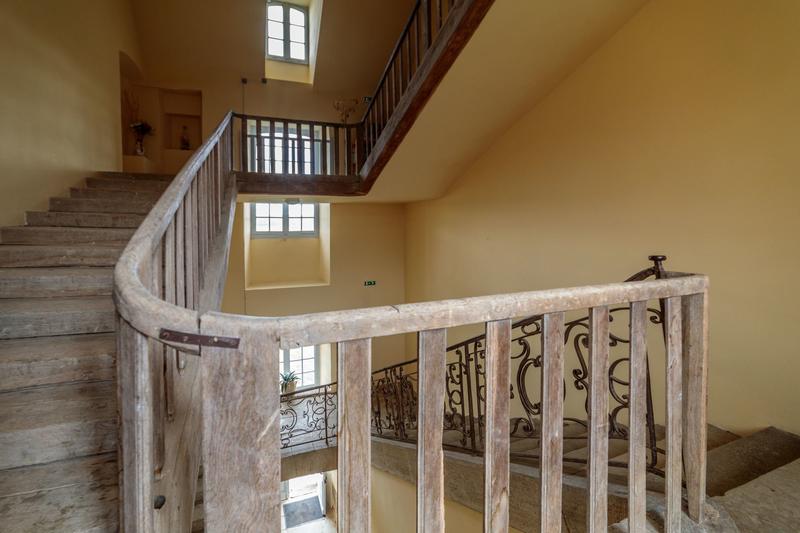 Propriété - 112 m² - 6 pièces