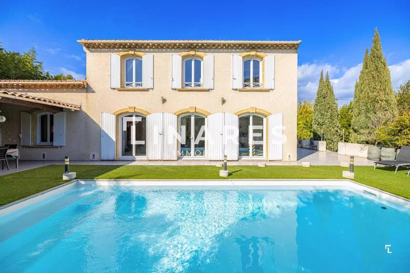 Maison - 162 m² - 5 pièces