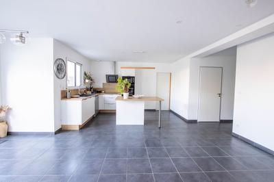 Maison contemporaine - 119 m² - 5 pièces