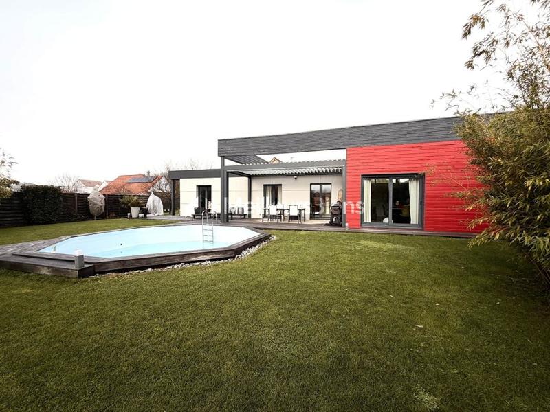 Maison - 150 m² - 6 pièces