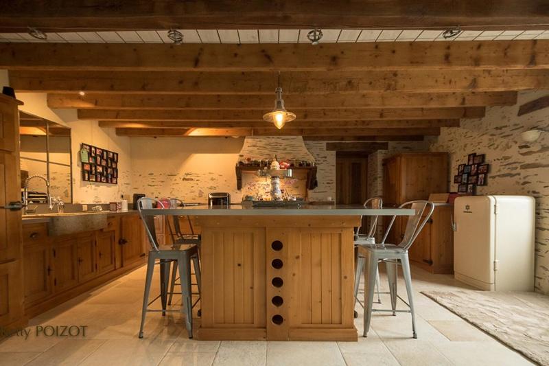 Maison - 184 m² - 8 pièces