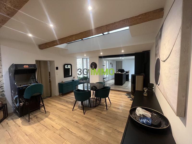 Maison de village - 145 m² - 4 pièces