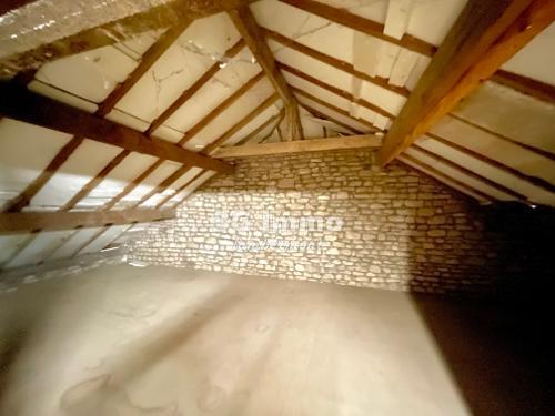 Maison en pierre - 100 m² - 5 pièces