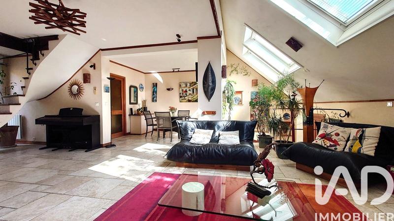 Maison - 146 m² - 6 pièces