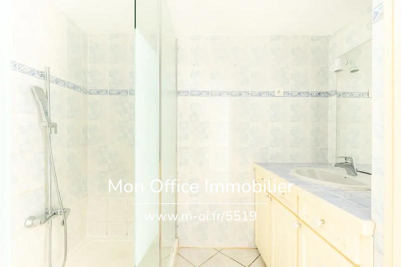 Appartement - 77 m² - 3 pièces