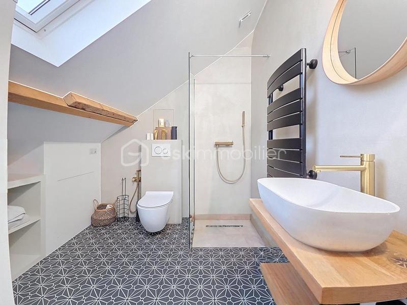 Maison d'architecte - 229 m² - 7 pièces