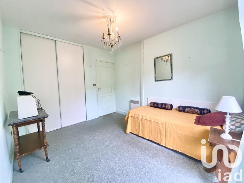 Appartement - 99 m² - 4 pièces