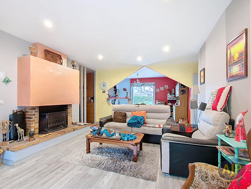 Maison - 138 m² - 5 pièces