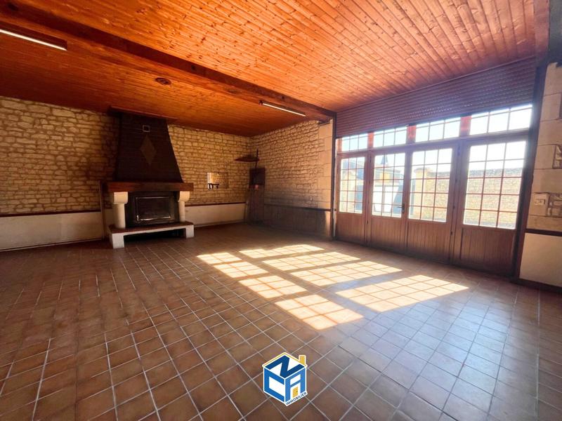 Maison ancienne - 190 m² - 6 pièces