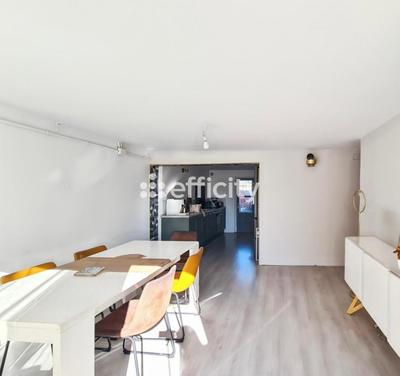 Maison - 126 m² - 5 pièces