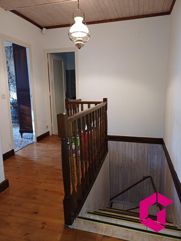 Maison - 106 m² - 5 pièces