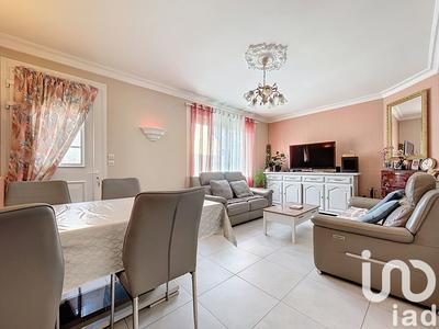 Maison - 93 m² - 5 pièces