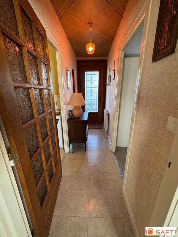 Maison - 90 m² - 4 pièces