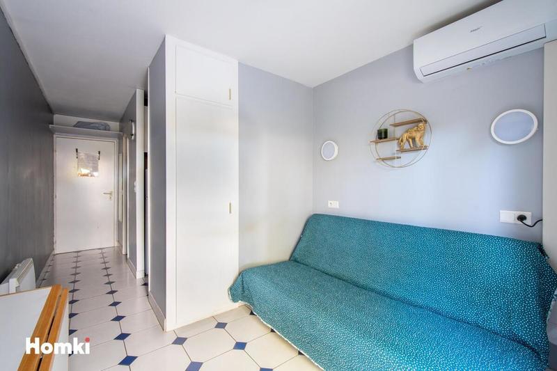 Studio - 15 m² - 1 pièce