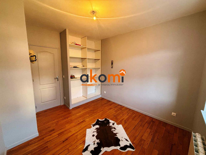 Appartement - 110 m² - 4 pièces