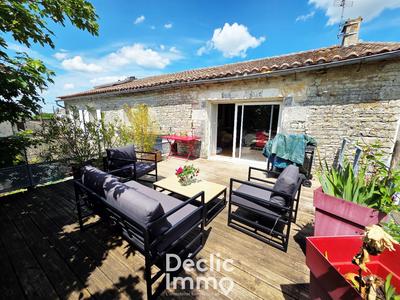 Maison - 265 m² - 12 pièces