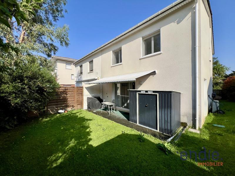 Maison - 122 m² - 6 pièces