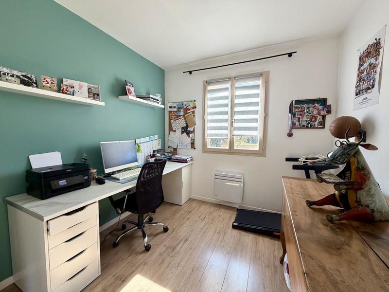 Pavillon - 150 m² - 8 pièces