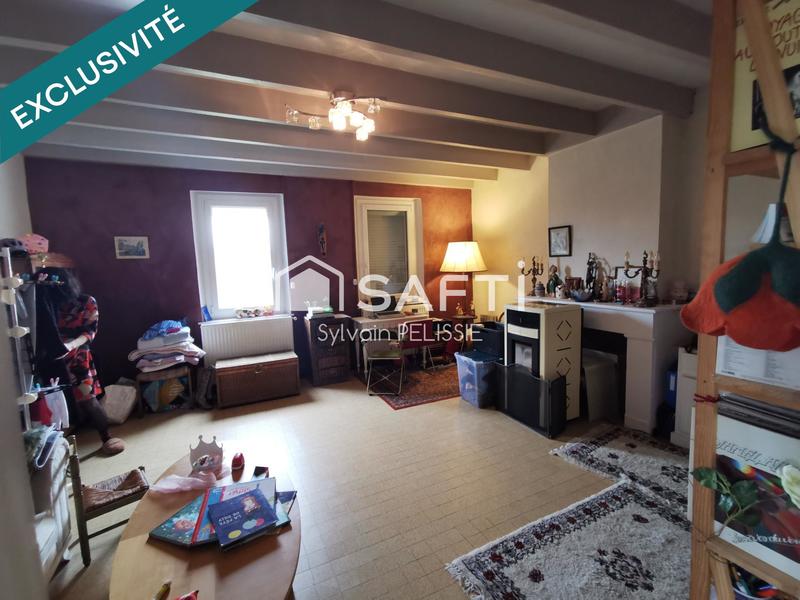 Maison - 230 m² - 9 pièces